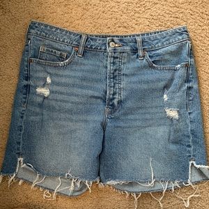Old navy, size 14 Jean shorts